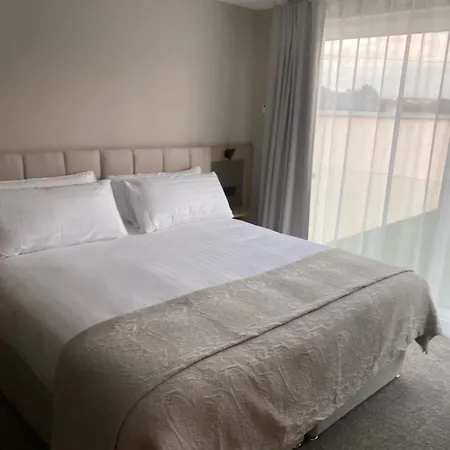 Luxurious - 5 Min Walk To Centre Дом отдыха Килларни