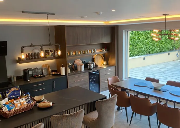 度假居 Luxurious - 5 Min Walk To Centre